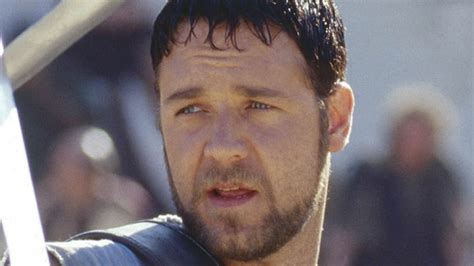 russell crowe famous movies